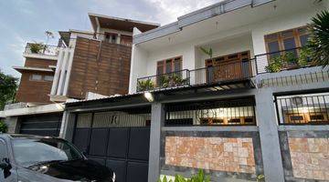 Gambar 2 Rumah Bagus 2 Lantai Full Furnish Di Sumber Banjarsari Solo