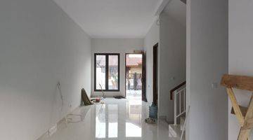 Gambar 4 Rumah 2 Lantai Baru Unfurnished SHM di Cijagra Buah Batu, Bandung