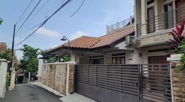 Gambar 2 Rumah Murah 2 Lt Taman Cimanggu