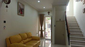 Gambar 2 Rumah Summarecon Gading Serpong Cluster Volta 2 Lantai