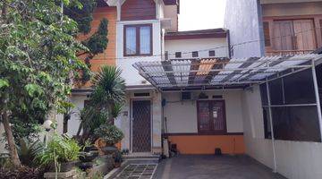 Gambar 1 Dijual Rumah Cigadung Kota Bandung Strategis Semi Furniture