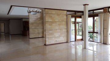 Gambar 2 Dijual Rumah Lux Setiabudhi Regency Semi Furniture Posisi Hook