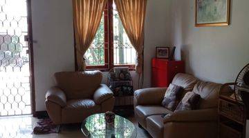 Gambar 2 Dijual Rumah Cigadung Kota Bandung Strategis Semi Furniture