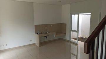 Gambar 5 Dijual Rumah Bagus Unfurnished SHM di Bsd, Tangerang