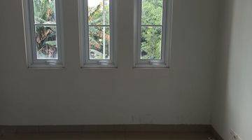 Gambar 3 Dijual Rumah Bagus Unfurnished SHM di Bsd, Tangerang