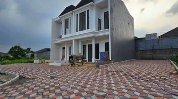 Gambar 1 Rumah 2 Lantai Baru Unfurnished SHM di Bintaro Sektor 9, Tangerang Selatan