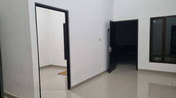 Gambar 5 Dijual Rumah Mewah Hanya 800 Meter Dari Jl. Raya Wates 