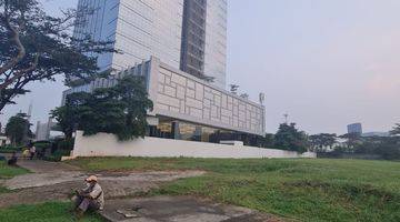 Gambar 4 Dijual Tanah Komersil di Jl Boulevard Alam Sutera Tangerang