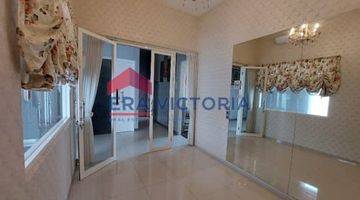 Gambar 2 Rumah 2 Lantai Semi Furnished di Araya, Malang