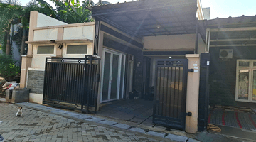 Gambar 2 Dijual Bu Rumah 1lt SHM 3kt 2km Semi Furnished di Perbatasan Jakbar Tgr