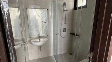 Gambar 5 Dijual Cepat Rumah 2 Lantai Unfurnished di Pik 2, Dallas 