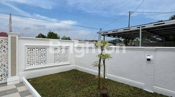 Gambar 3 Rumah Cantik Paus - Desain NeoClassic