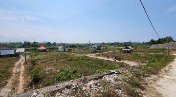 Gambar 2 Rumah Meriah Di Pring Gianyar Dekat Sanur