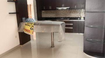 Gambar 3 Jual Rumah Lippo Cikarang 
cluster Ivory
(baru+terawat)

