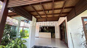 Gambar 2 VILLA 3BR+1 SANUR 545 M2 TAMAN POOL OPEN KITCHEN