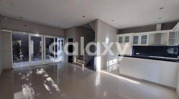 Gambar 4 Rumah 2 Lantai Semi Furnished Padang Udayana Padangsambian Denpasar, Bali