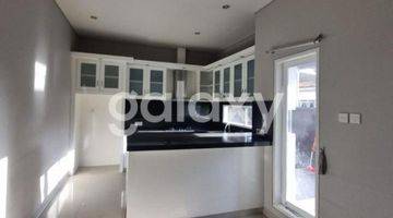 Gambar 3 Rumah 2 Lantai Semi Furnished Padang Udayana Padangsambian Denpasar, Bali