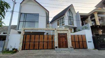 Gambar 1 Rumah Di Jual Murah Lantai 3 + Basement Bumiayu Kota Malang