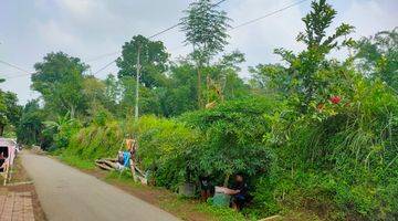 Gambar 2 TANAH DI SUMBERSUKO, TAJINAN