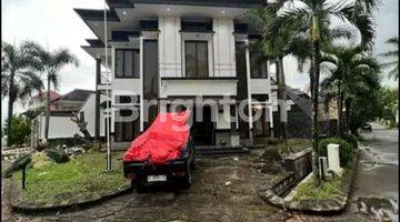 Gambar 1 Rumah bagus bertingkat, depan kampus UMM, Tlogomas, Lowokwaru, Kota Malang, Jawa Timur