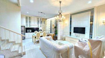 Gambar 1 Dijual Rumah 2 Lantai Central Park A Yani Full Furnish Interior