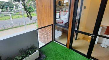 Gambar 3 Rumah 2 Lantai Grand Wisata Bekasi 3 Kamar Tidur Full Furnished Balkon Strategis