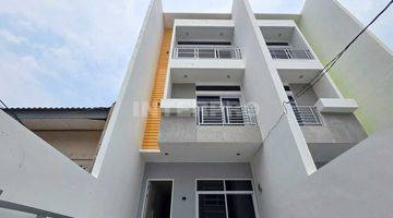 Gambar 2 Rumah Dijual Brand New Minimalis Taman Ratu Lt 90m2 Dalam Komplek