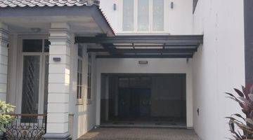 Gambar 1 Rumah Mewah Sultan 2 Lantai Bisa Untuk Kantor