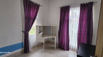 Gambar 5 Dijual Rumah 2 Lantai 4kt SHM di Versailles Residence