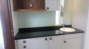 Gambar 3 Dijual Rumah Full Renov 4kt 3km di Luxmore Bsd