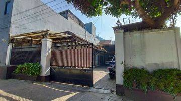 Gambar 2 Dijual Rumah Di Jalan Utama Cihanjuang Shm