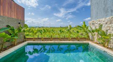 Gambar 1 Ricefield View Villa In Tumbak Bayuh Canggu