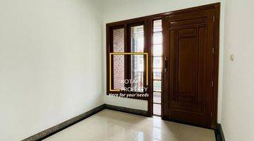 Gambar 4 Turun Harga For Sale Rumah Mewah Pejaten 3 Lantai Unfurnished Shm