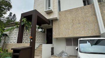 Gambar 3 Rumah 2lantai Dekat Perkantoran Shm Sudah Renovasi Rumah Rumah Shm Sudah Renovasi