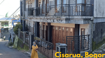 Gambar 1 Dijual Villa di Cisarua, Puncak, Selangkah Ke Jalan Raya Puncak