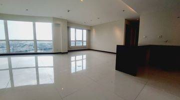 Gambar 1 El Royale Apartemen Royal Suite Private Access