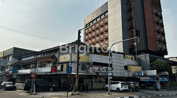 Gambar 1 RUKO 3 LANTAI COCOK UNTUK MODERN RETAIL, SANGAT STRATEGIS DI PEREMPATAN TERMINAL RAWAMANGUN