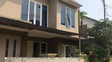 Gambar 5 Rumah 2 Lantai Dijual Cepat Sudah Renovasi SHM di Kopo Bandung