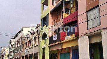 Gambar 2 Dijual 3 Ruko Lokasi Jl Jendral Sudirman Pusat Kota Balikpapan