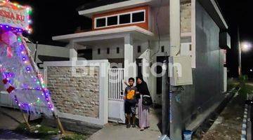 Gambar 2 RUMAH OMA INDAH MENGANTI