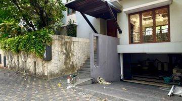 Gambar 3 Dijual Rumah Townhouse Di Area Kemang