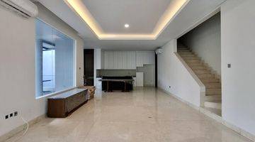 Gambar 5 Dijual Rumah 2 Lantai Dengan Swimming Pool Di Area Kemang