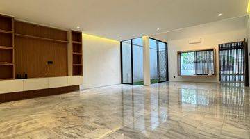 Gambar 5 Dijual Rumah 2 Lantai Semi Furnished Di Area Joglo