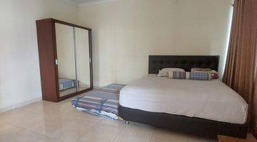 Gambar 3 Dijual Rumah SHM Furnished di Delatinos Bsd