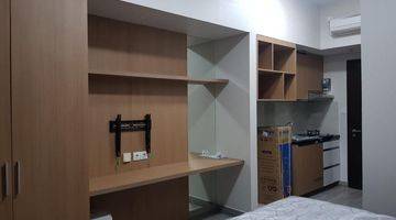 Gambar 2 Dijual Apartemen Studio Furnished Kondisi Bagus di Casa De Parco