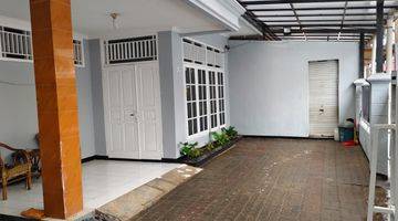 Gambar 1  Rumah Unfurnished Bagus Di  Hak Guna Bangun Di Tebet