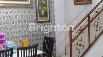 Gambar 2 Rumah Dijual Vila Nusa Indah bs Nego