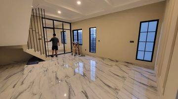 Gambar 4 Rumah Minimalis Modern Baru Renovasi Di Giriloka Bsd Serpong 