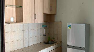 Gambar 3  Apartemen Cosmo Mansion 3 Kamar Tidur Semi Furnished Bagus