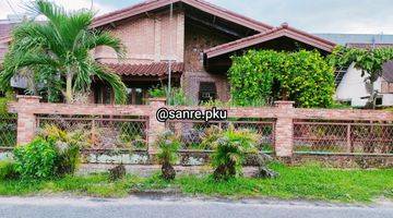 Gambar 1 Rumah Mewah Estetik 1,5 Lantai Jantung Kota Jl. Diponegoro, Lingkungan Elite 